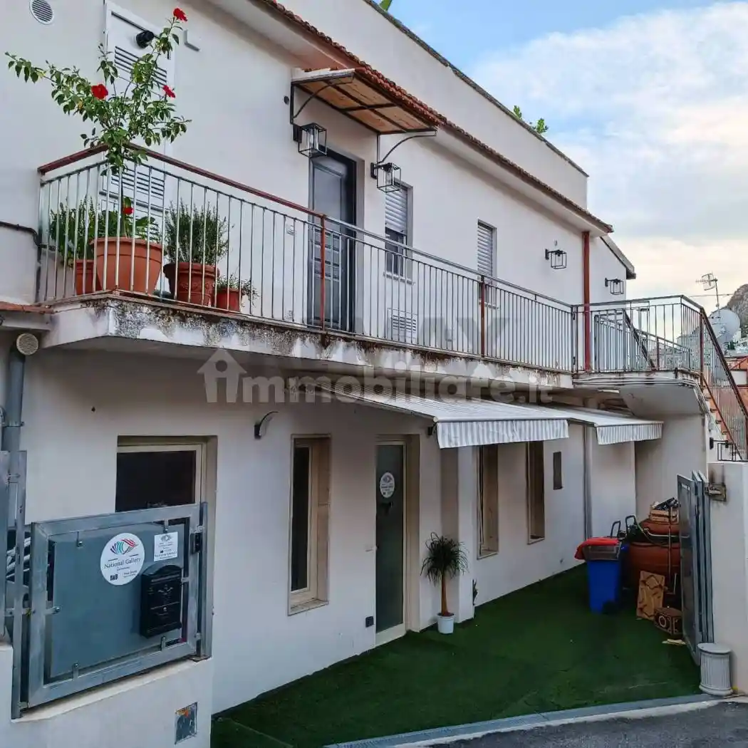 Appartamento in vendita a Taormina