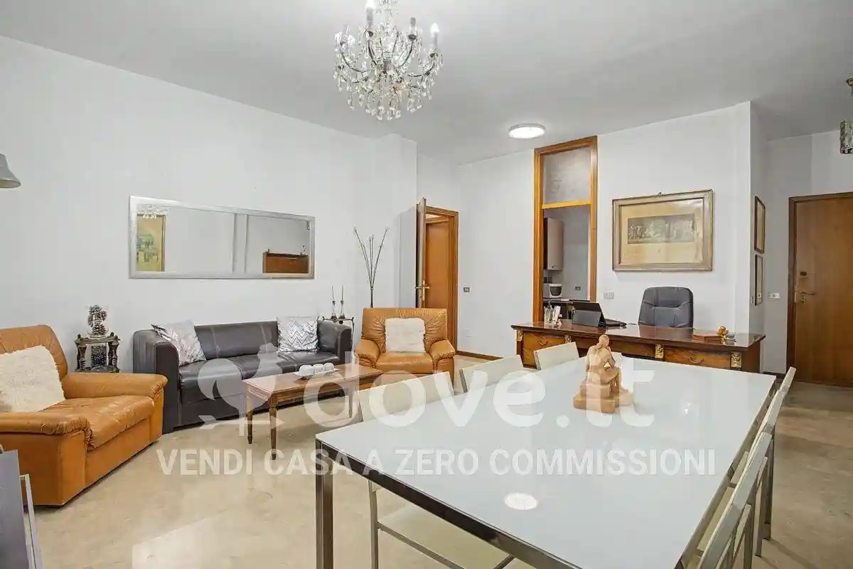 Appartamento in vendita a Varese