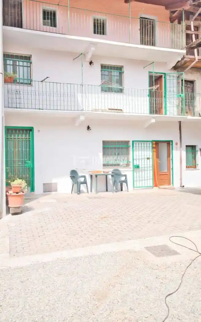 Appartamento in vendita a Ghislarengo