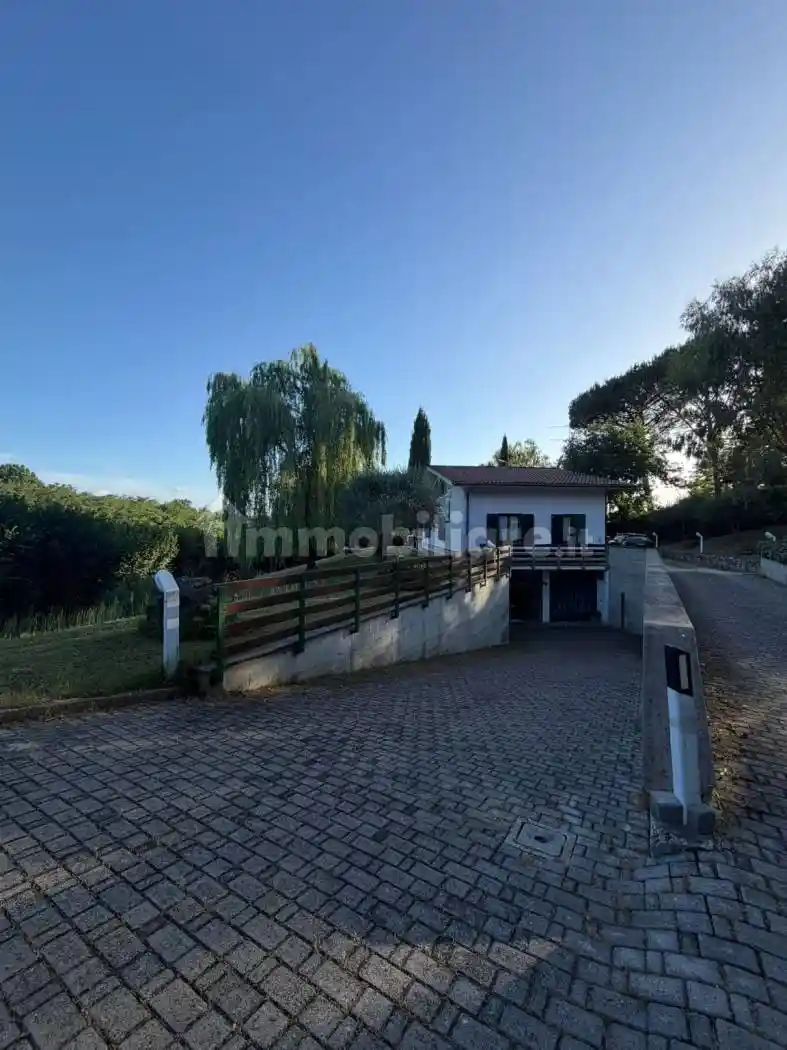 Villa in vendita a Valmontone