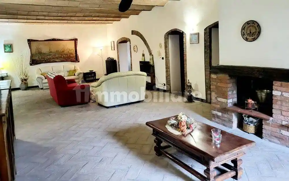 Appartamento in vendita a Campagnatico