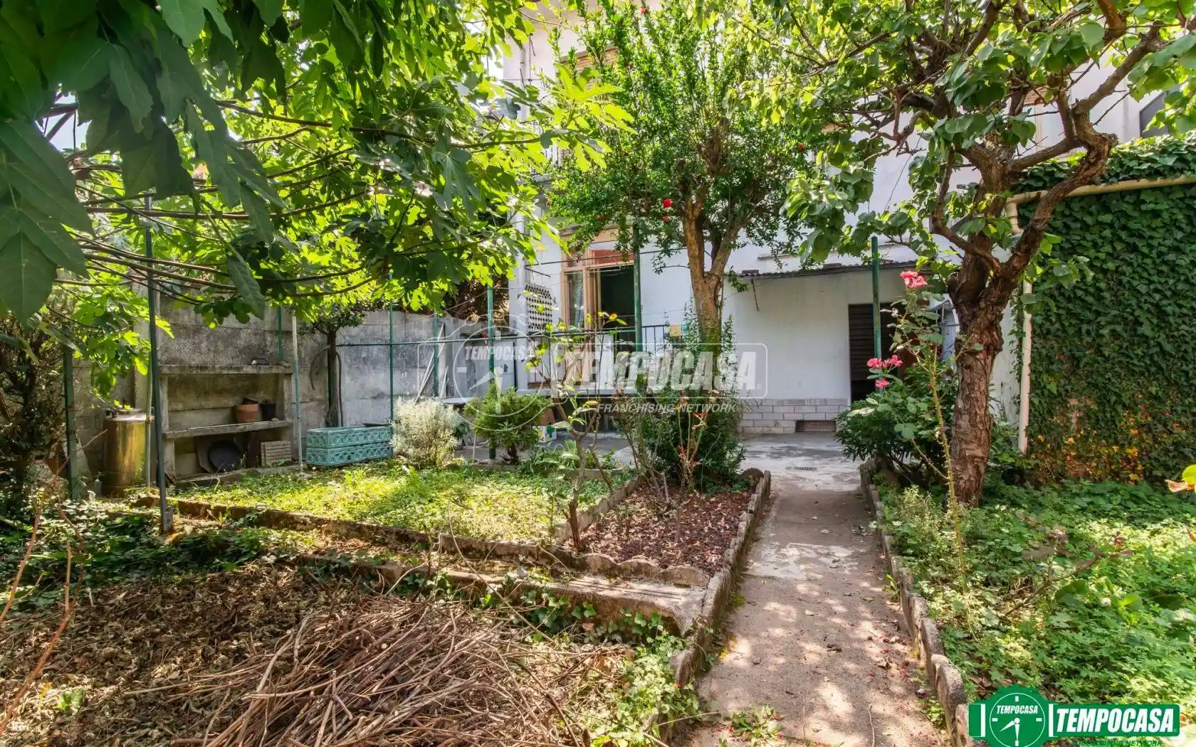 Villa in vendita a Garbagnate Milanese