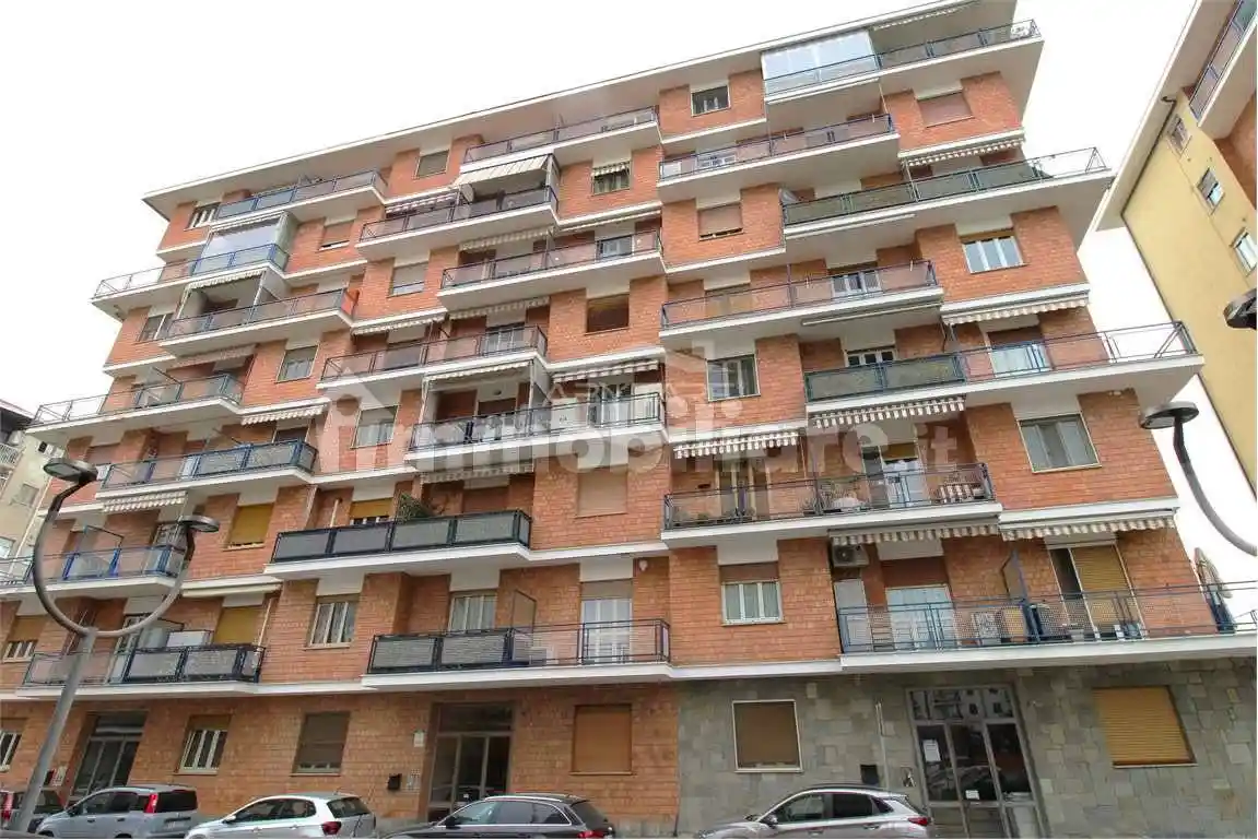 Appartamento in vendita a Beinasco