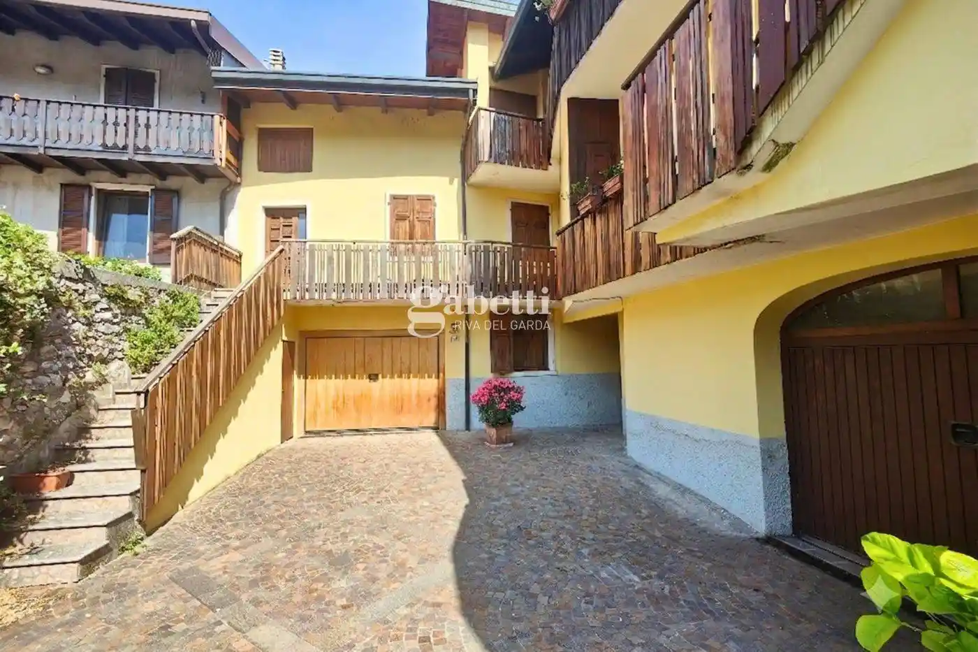 Casa indipendente in vendita a Nago-Torbole