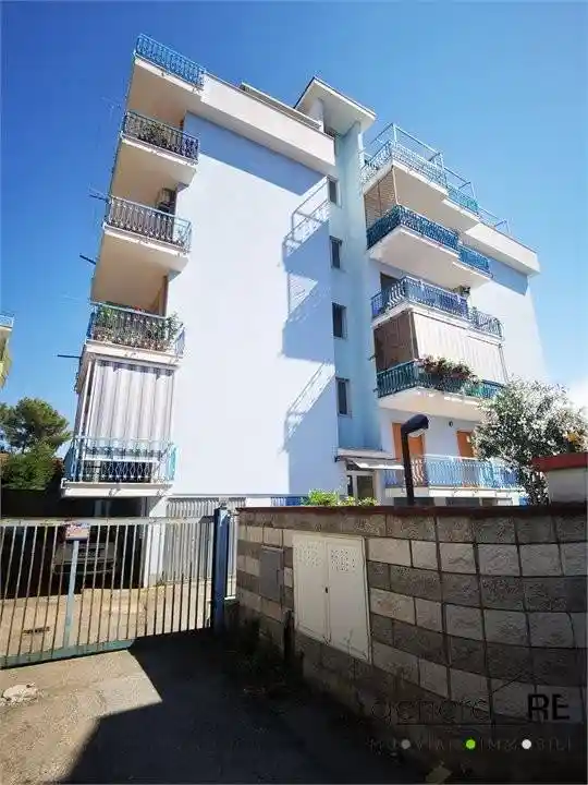 Appartamento in vendita a Pescara