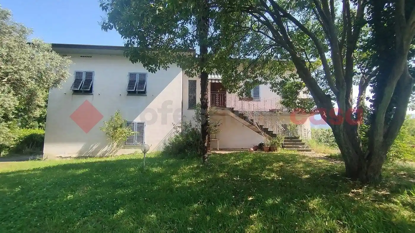 Villa in vendita a Lucca