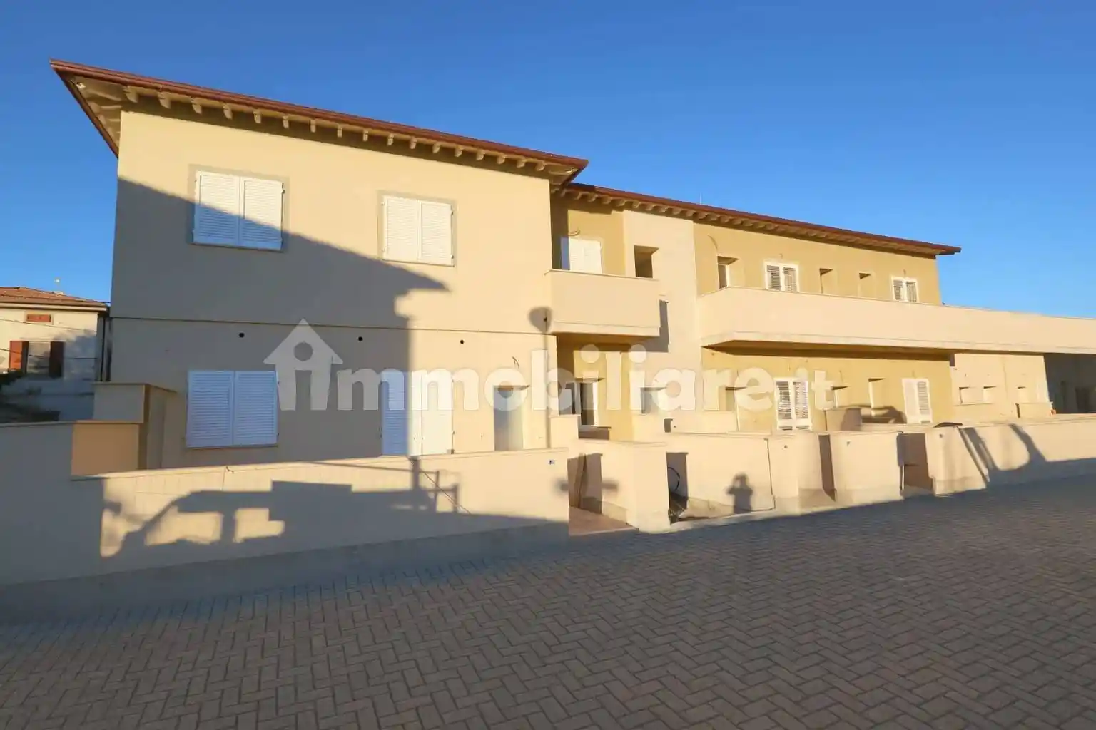Casa indipendente in vendita a Cascina