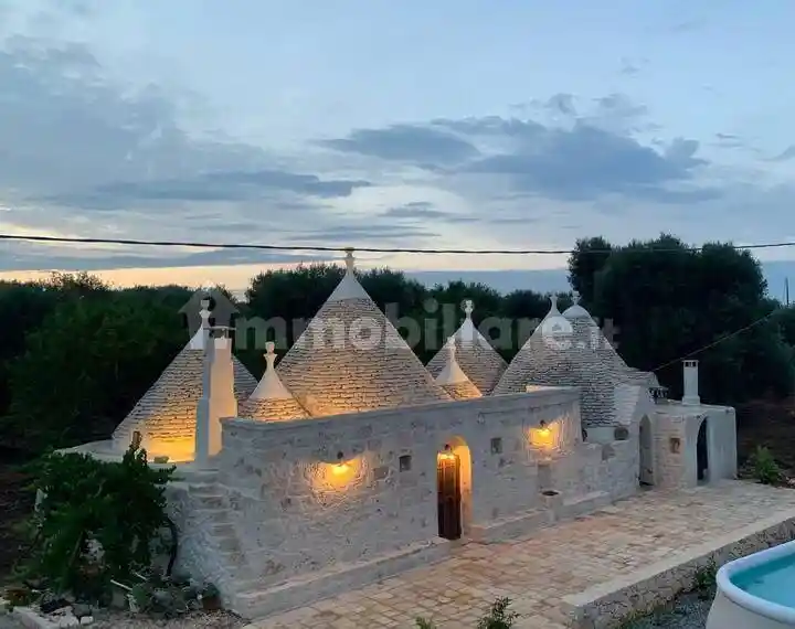 Rustico - Casale in vendita a Ceglie Messapica
