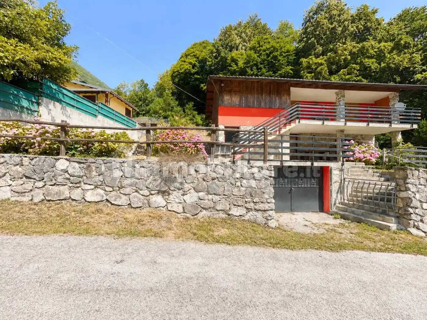 Appartamento in vendita a Chiusa di Pesio