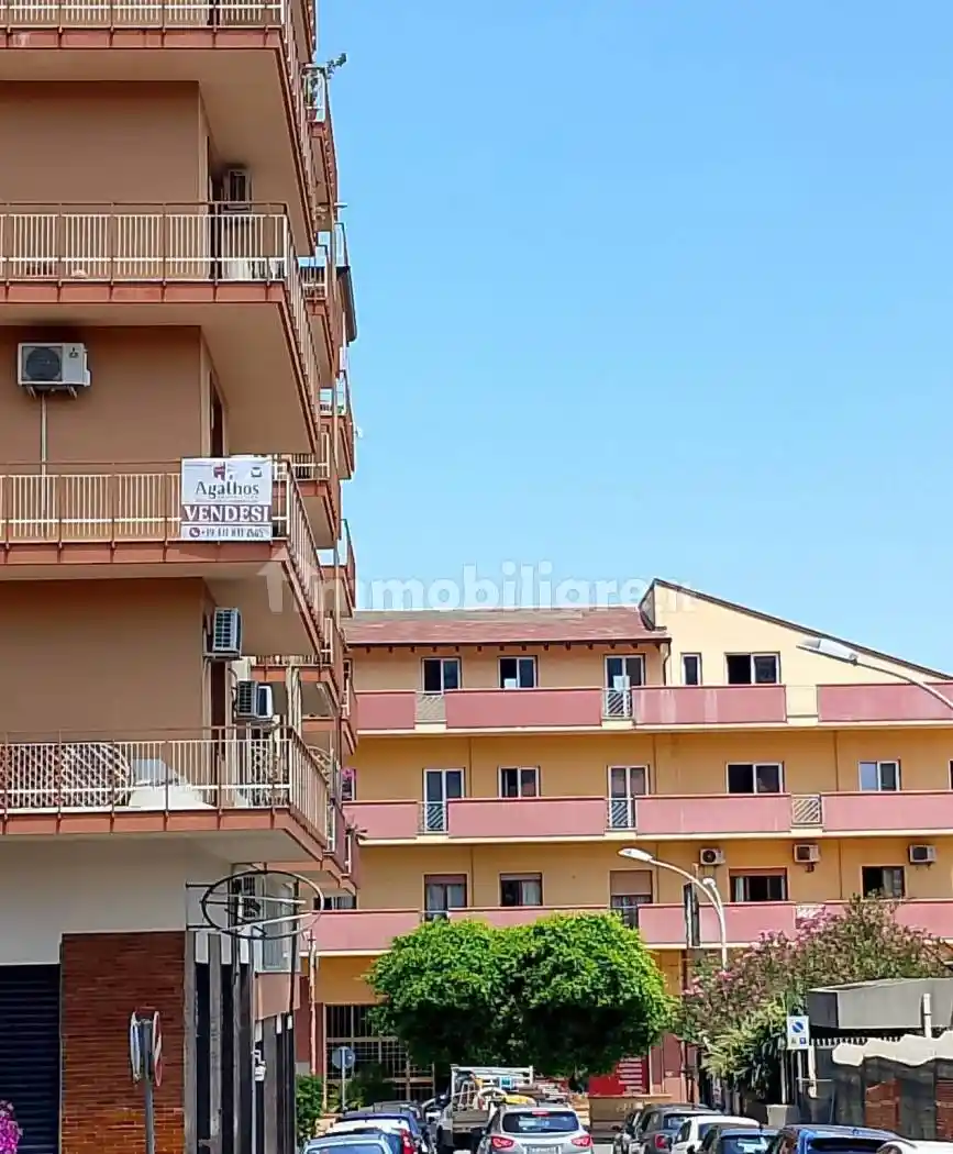Appartamento in vendita a Sant'Agata di Militello