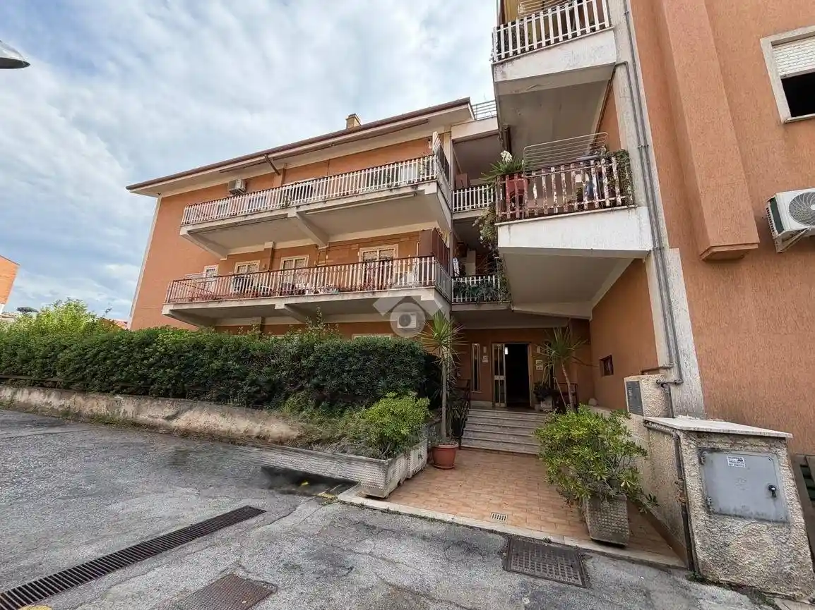 Appartamento in vendita a Lanuvio