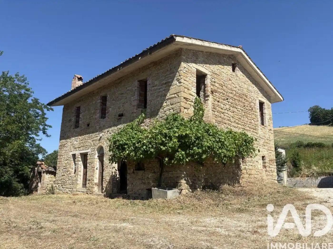 Rustico - Casale in vendita a San Ginesio