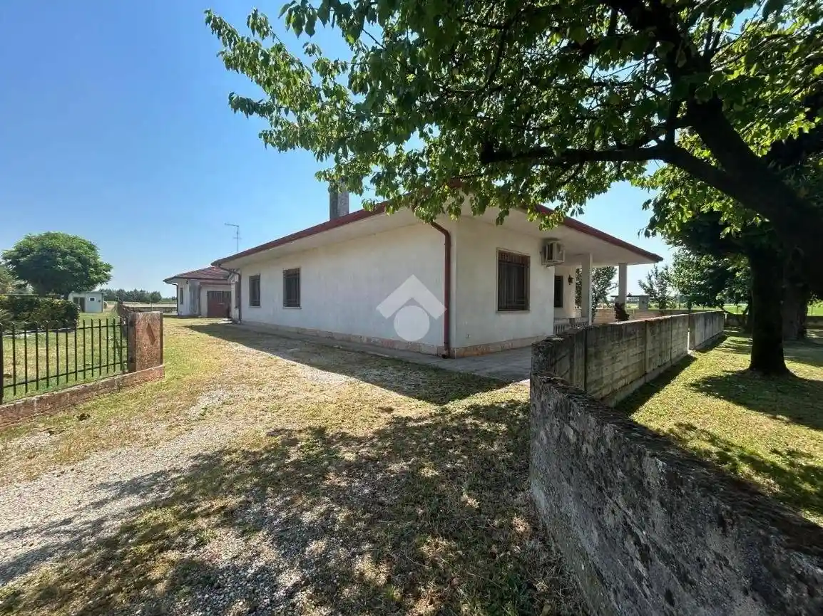 Villa in vendita a Gazzo Veronese