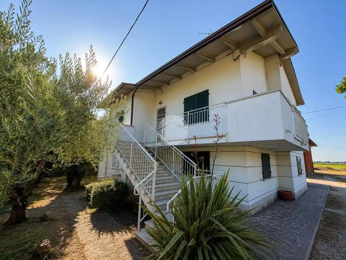 Villa in vendita a Cervia