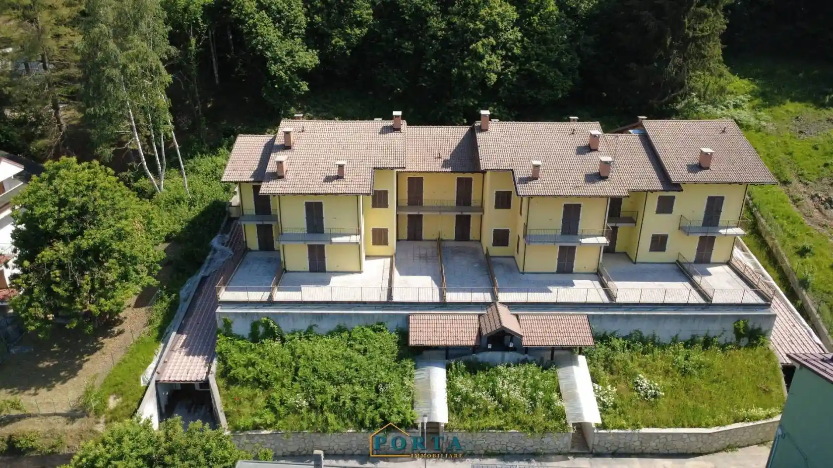 Palazzo - Edificio in vendita a Montaldo di Mondovì