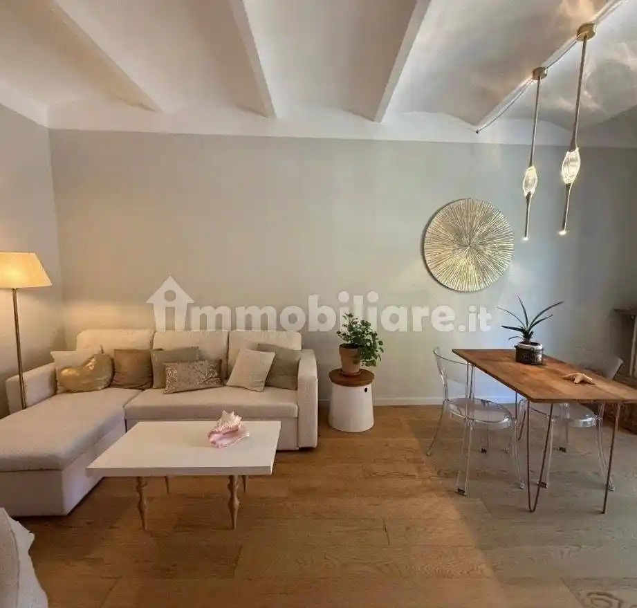Appartamento in affitto a Fiesole