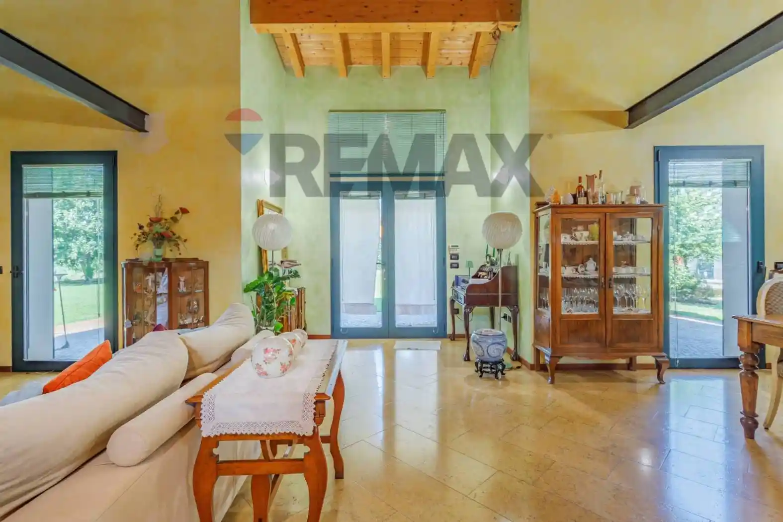 Villa in vendita a Volongo