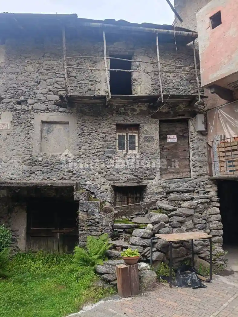 Casa indipendente in vendita a Ardenno