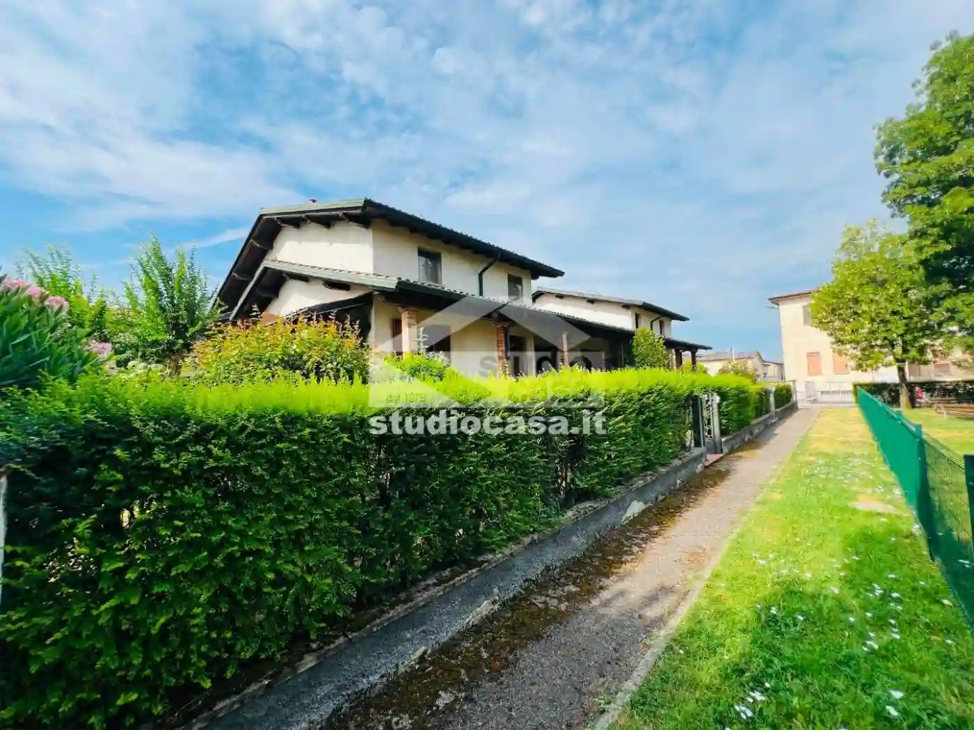 Villa - foto 3
