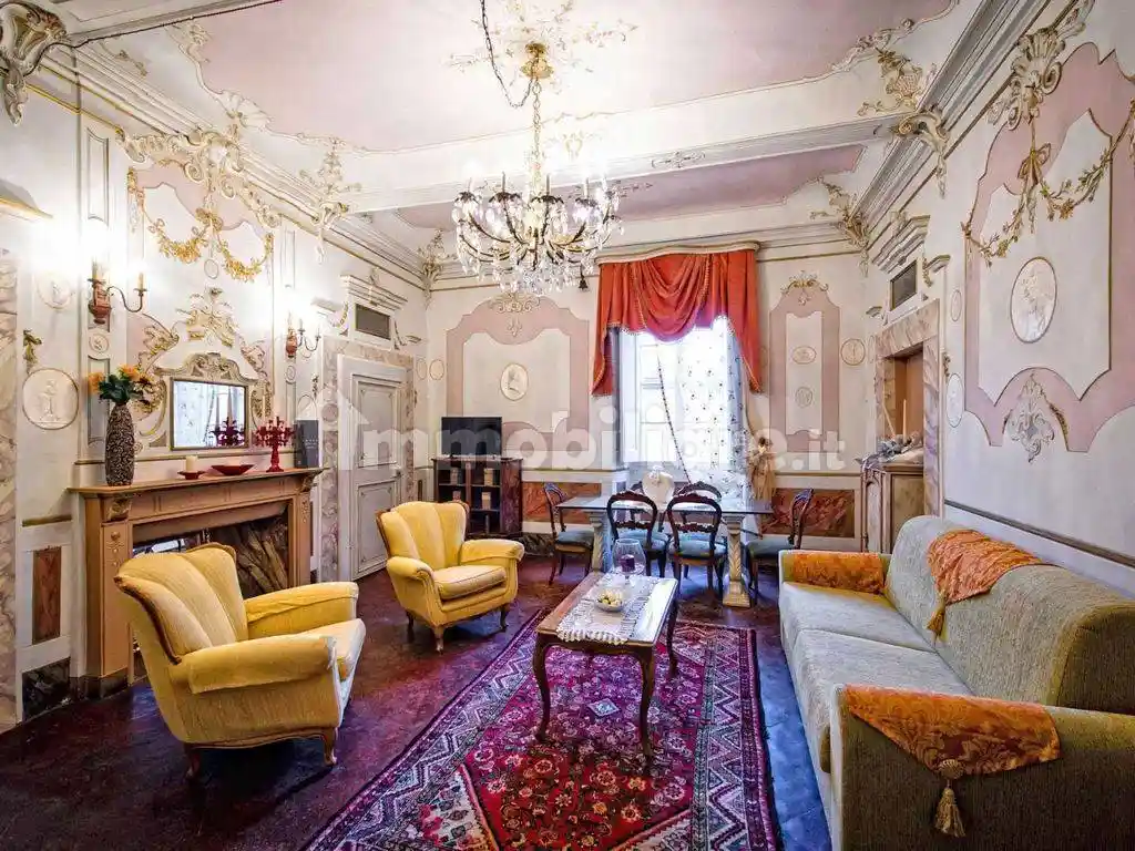 Villa in vendita a Cortona