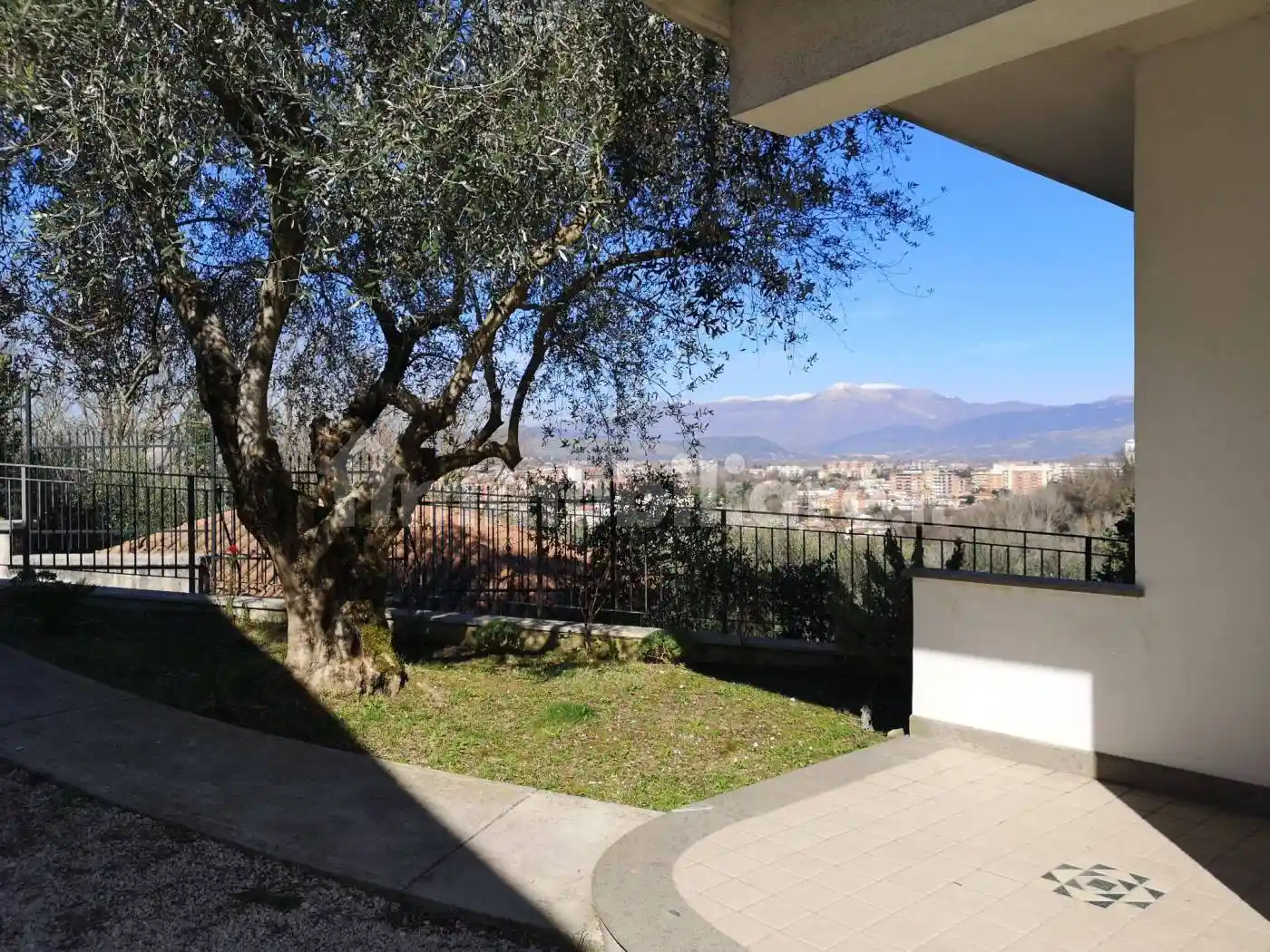 Villa in affitto a Frosinone