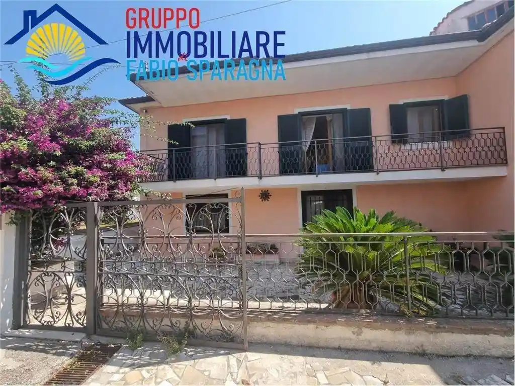 Villa in vendita a Sessa Aurunca