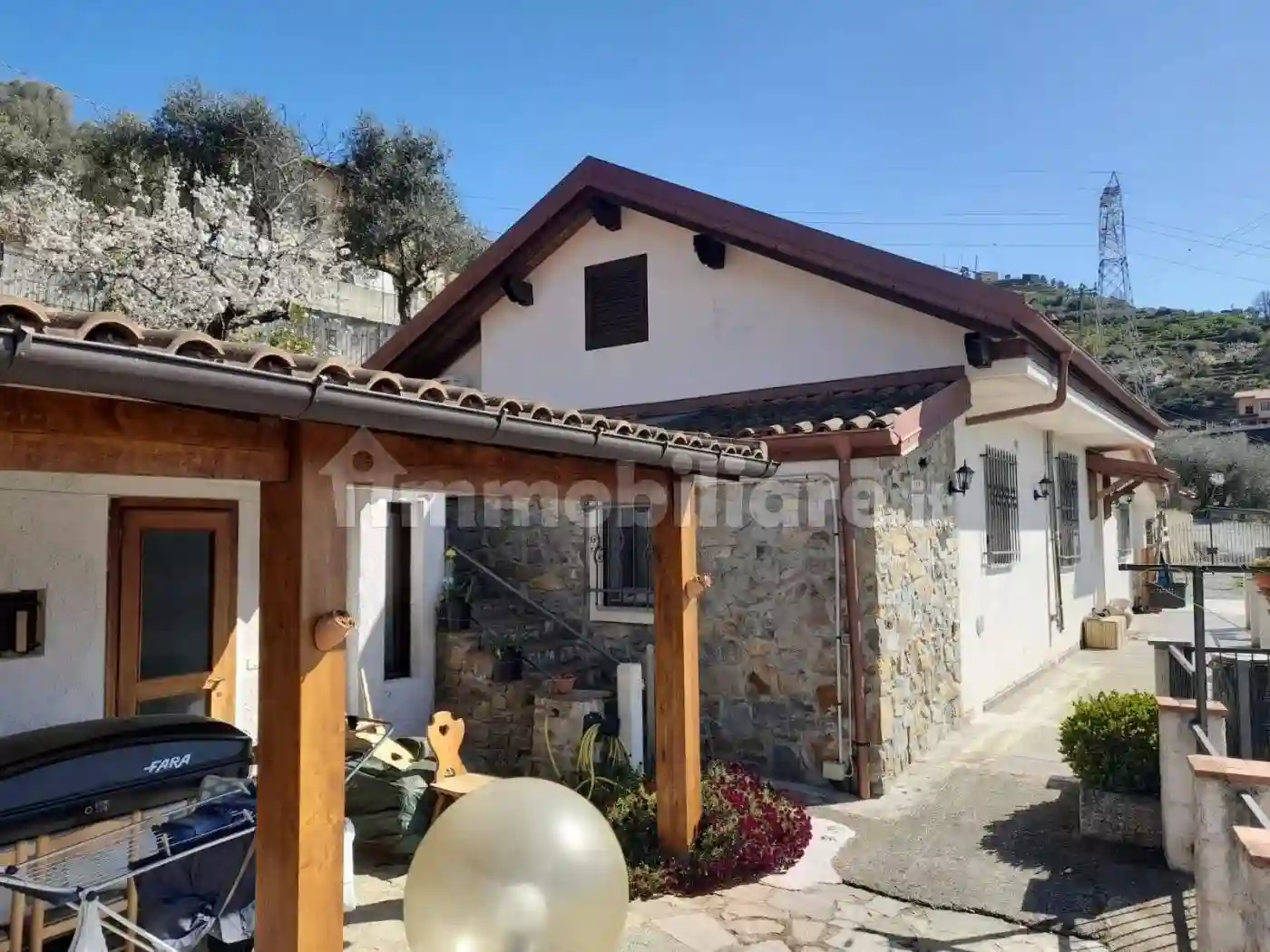 Villa - foto 2