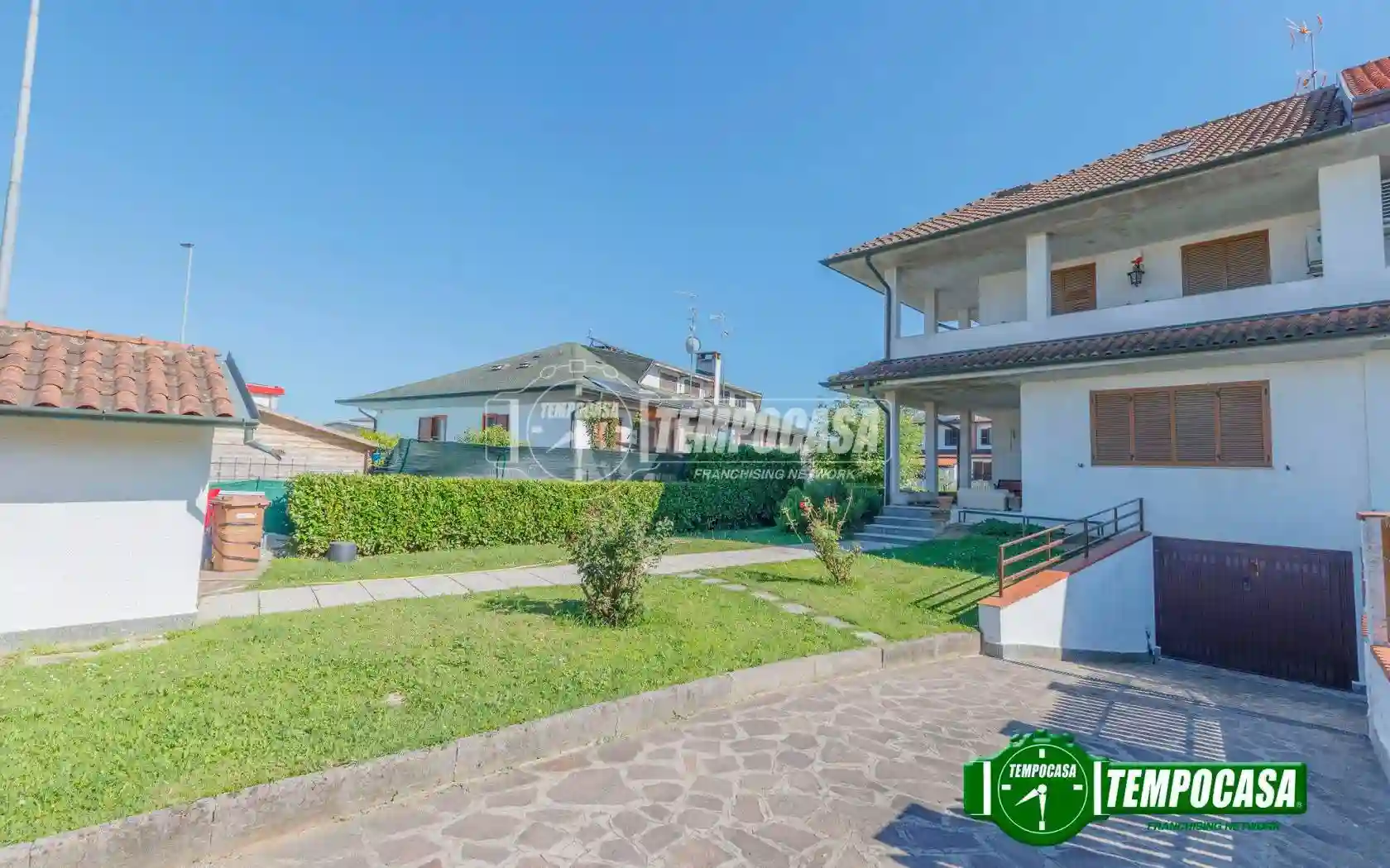 Villa - foto 2