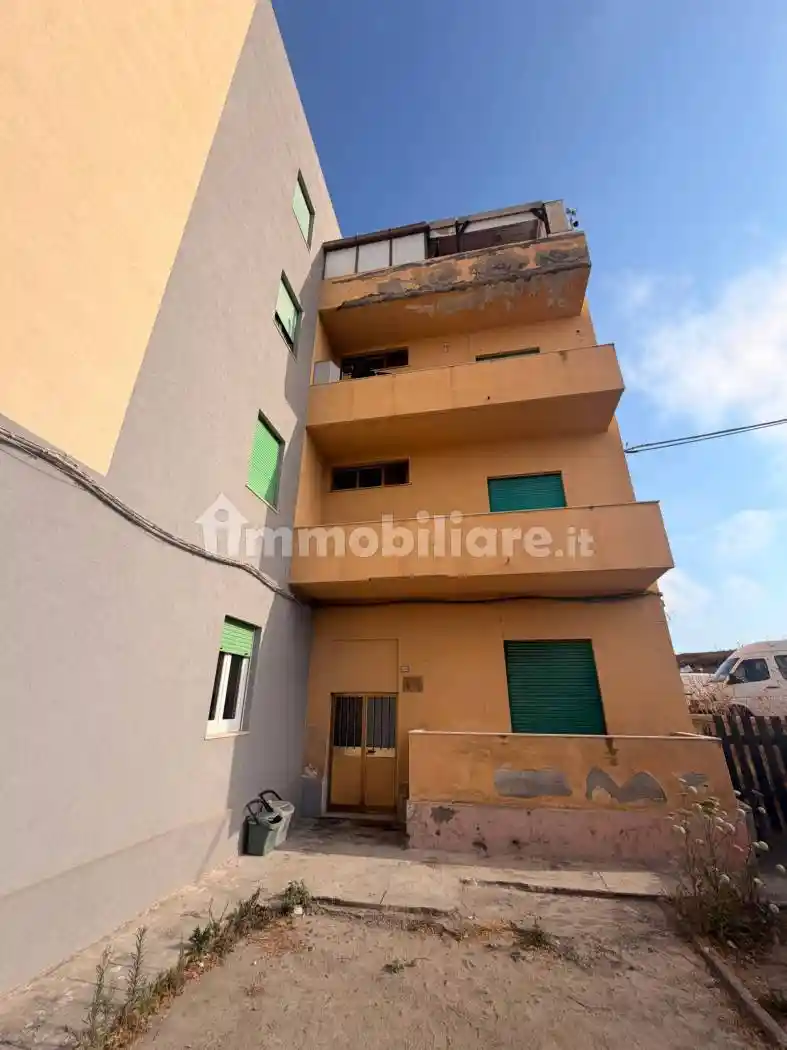 Appartamento in vendita a Pantelleria