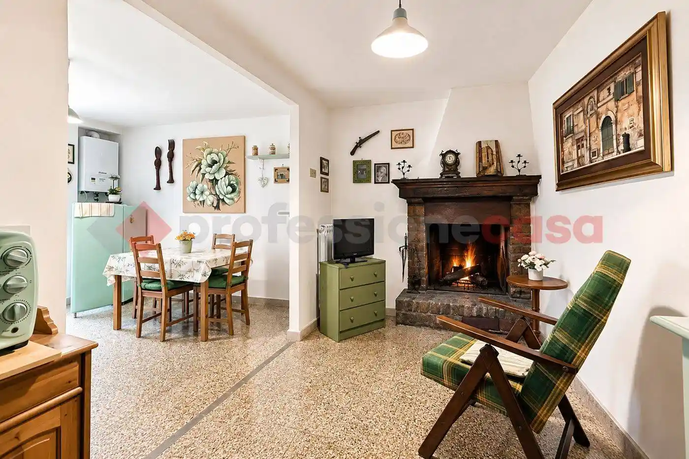 Casa indipendente in vendita a Vico nel Lazio