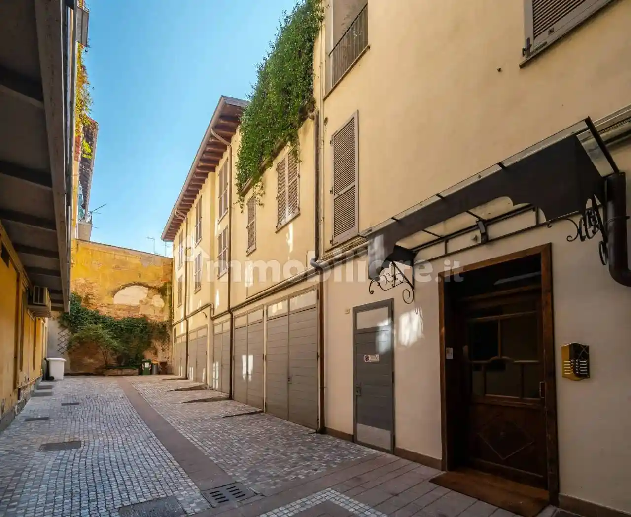 Appartamento in vendita a Pavia