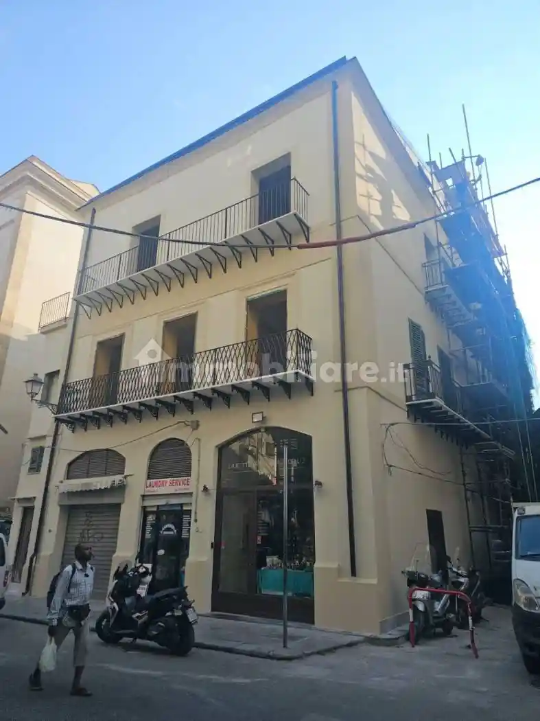 Appartamento in vendita a Palermo