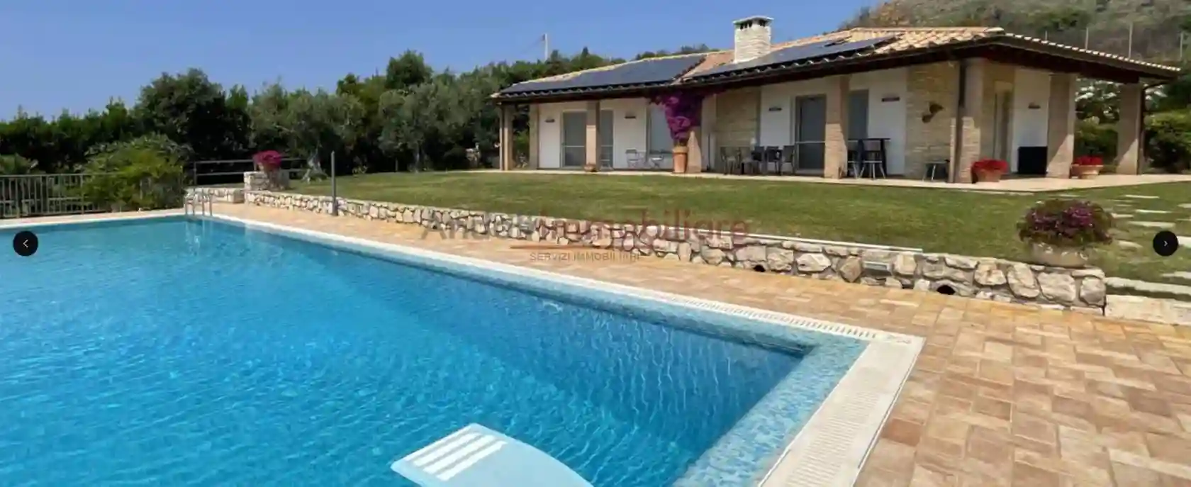 Villa - foto 3