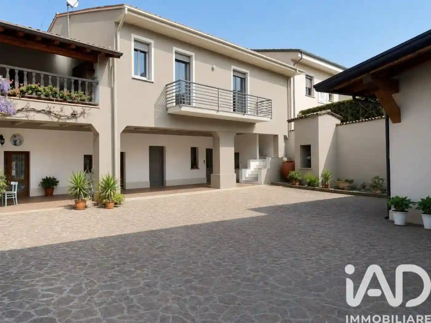 Villa - foto 2