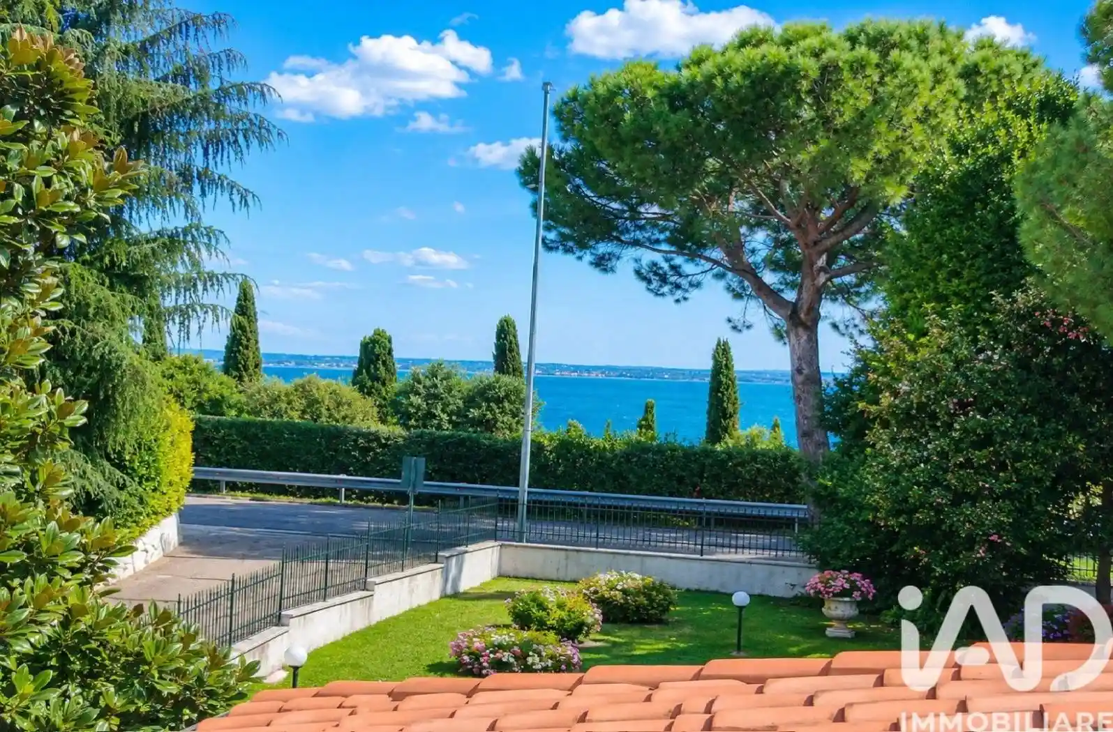 Villa in vendita a Padenghe sul Garda