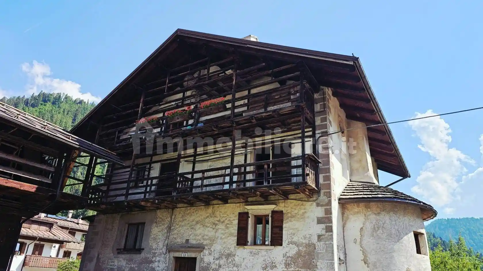 Appartamento in vendita a Canale d'Agordo