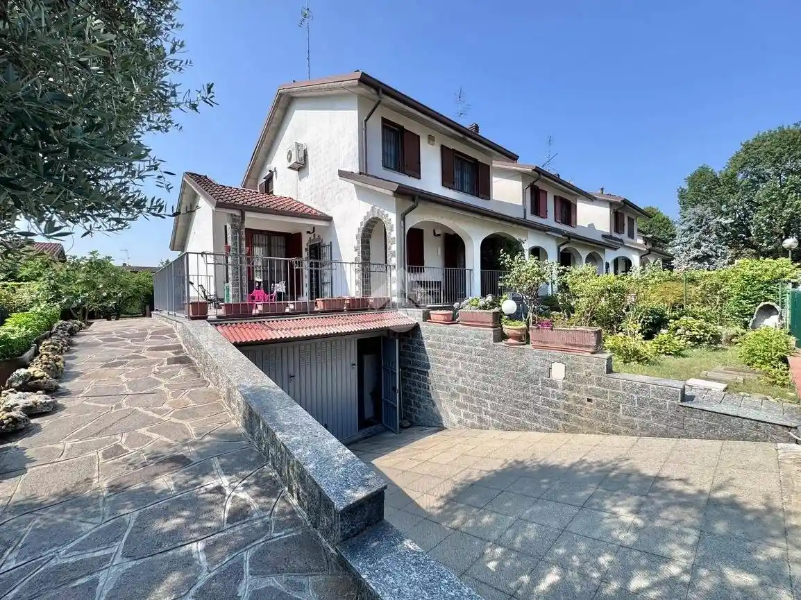 Villetta a schiera in vendita a Casarile