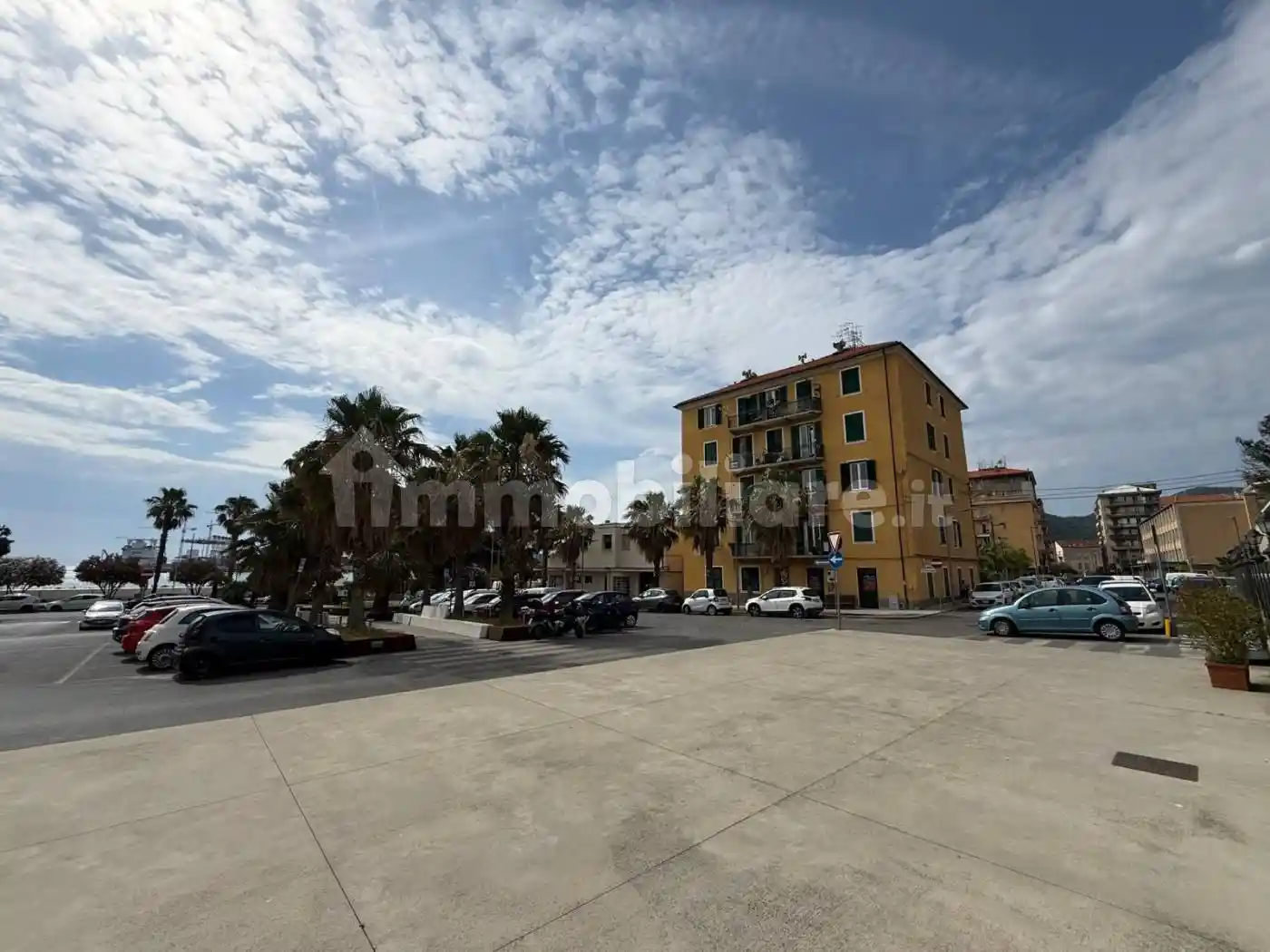 Appartamento in vendita a Vado Ligure