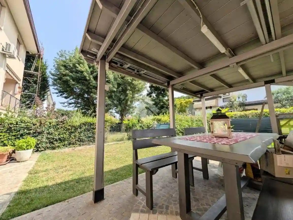 Villetta a schiera - foto 2