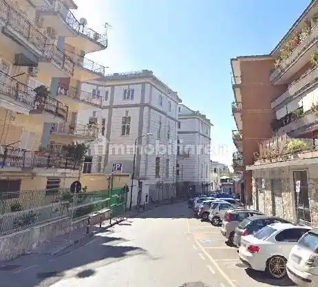 Appartamento in affitto a Portici