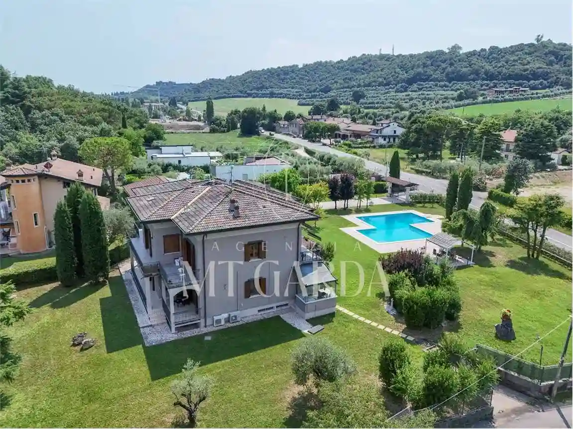 Villa - foto 3