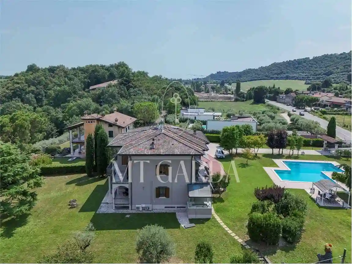Villa - foto 4