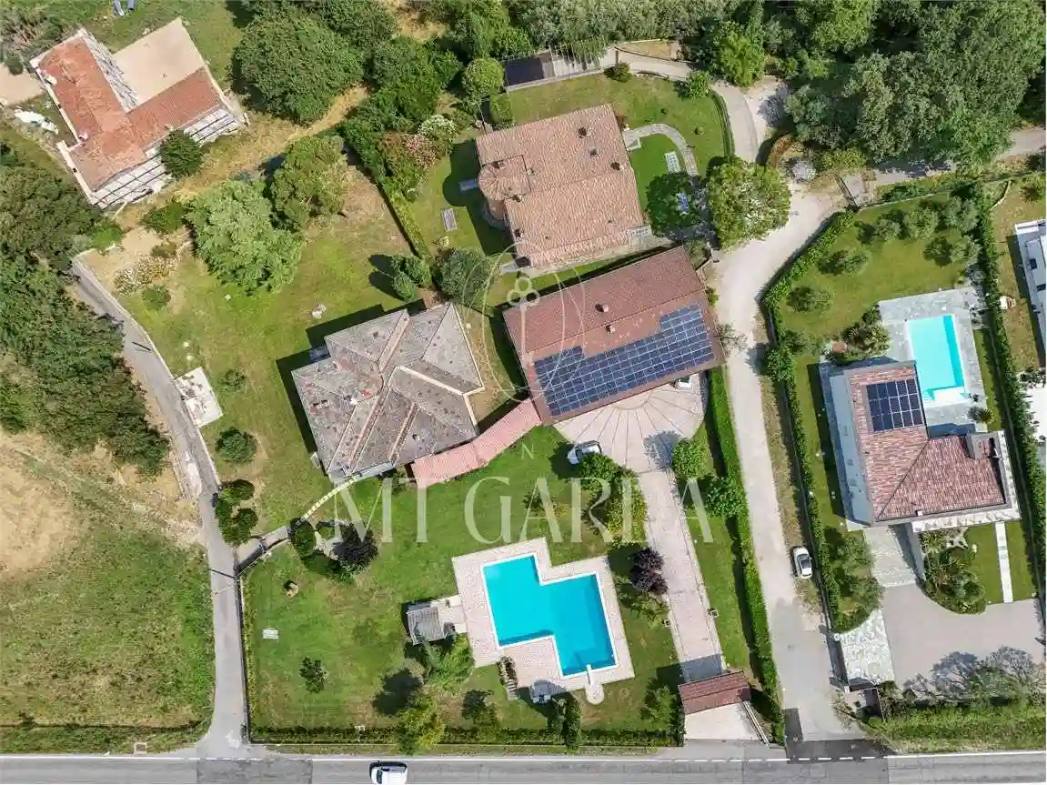 Villa - foto 5