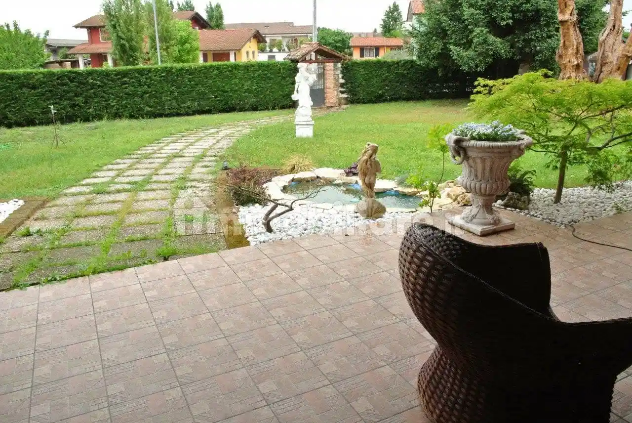 Villa in vendita a Veronella