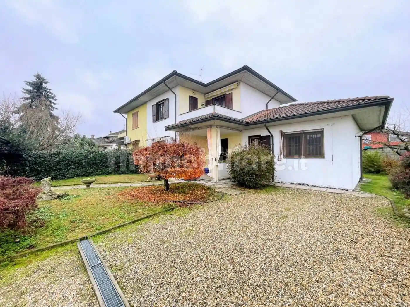 Villa in vendita a Ottobiano