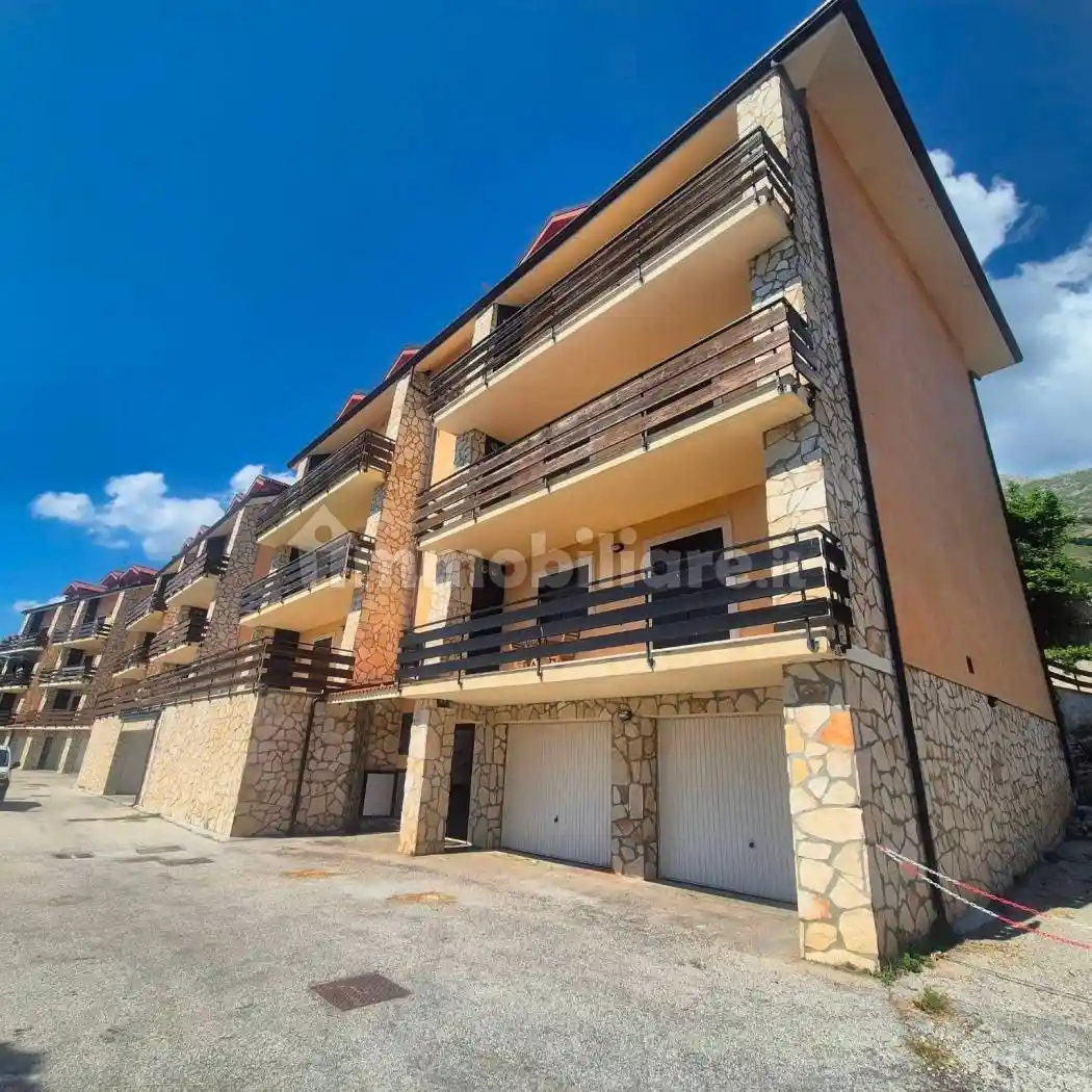 Appartamento in affitto a Rocca di Cambio