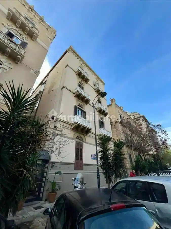Appartamento in affitto a Palermo