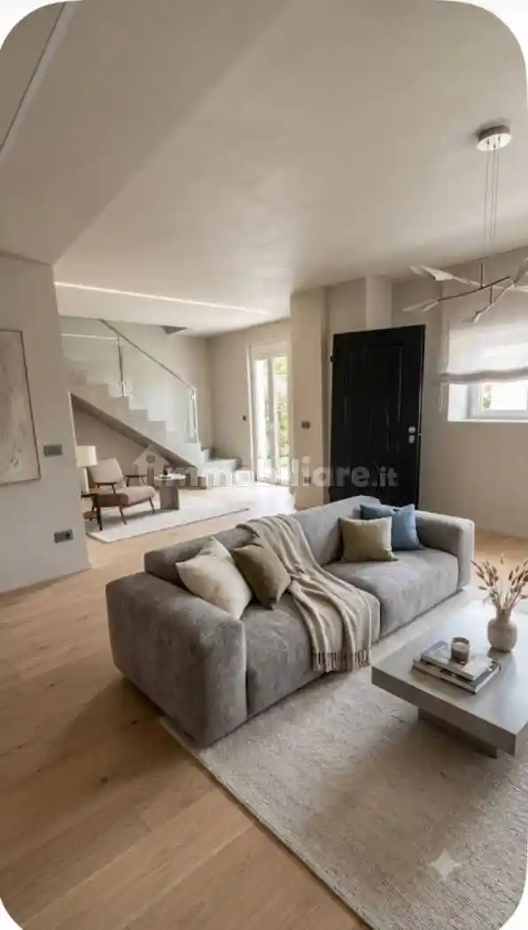 Casa indipendente in vendita a Genova