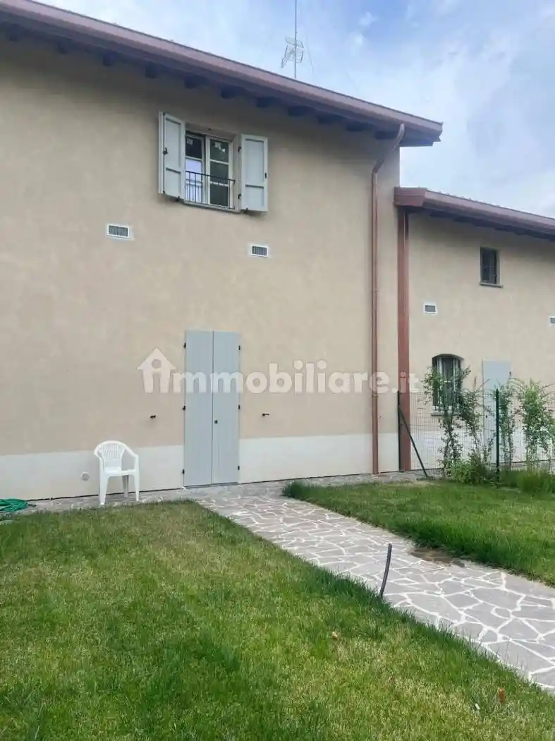 Villetta a schiera in vendita a Piacenza