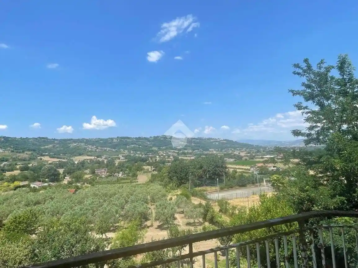 Appartamento in vendita a Sant'Angelo a Cupolo